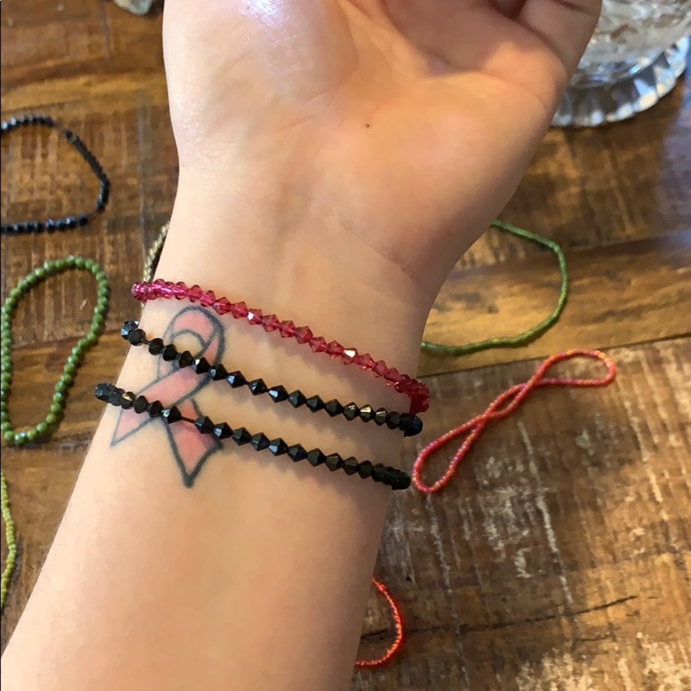 Simple bracelets - Picture 3 of 5